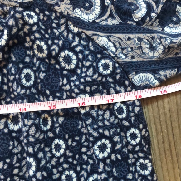 Lucky Brand Top - Picture 7 of 8